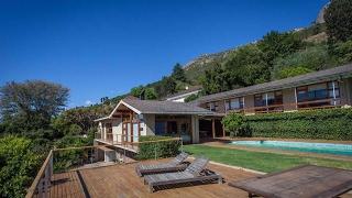 4 Bedroom House for sale in Western Cape | Boland | Paarl To Franschhoek | Paarl | T112 |