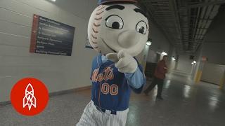 Mr. Met: Big Head, Full Heart