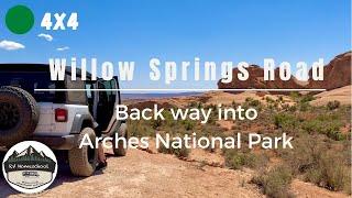 Willow Springs Road - Back Way into Arches National Park - 4x4, off road, Jeep, Moab, Dinosaur track