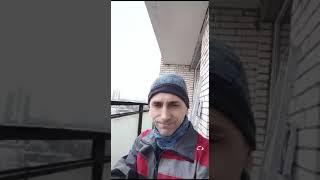 Процесс остекления балкона