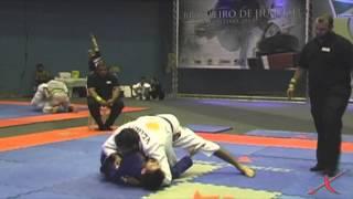 BRASILEIRO CBJJE 2013 - Jacob Mackenzie x Leandro Lo by X-COMBAT