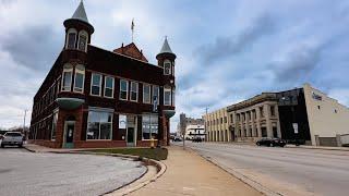 This unique Wisconsin city is halfway between the North Pole and the Equator