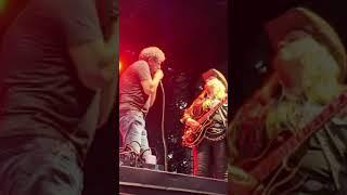 Melissa Etheridge and Lee Oskar joined forces on "Born Under A Bad Sign" in Redmond 