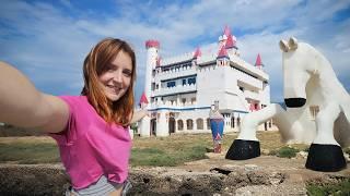 J'ai découvert un château abandonné unique AU MONDE !