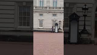 The interior of the courtyard of Buckingham Palace. The Queen's Palace￼￼