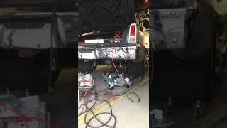 525 cubic inch V8 idle and revs. Brutal exhaust sound!