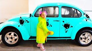 Diana and Roma Playing at a OliOli - Dubai's First Experiential Play Museum