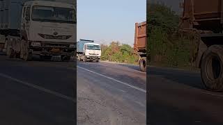 राइट साइड से पूरी गाड़ी खत्म कर दी #highway