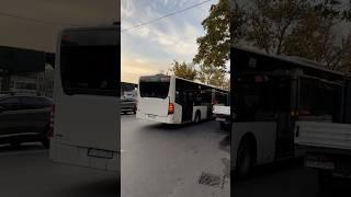 Autobuzele MBC E4 #4675 și #6272 sosind în stația “Valea Cascadelor” pe liniile 432 și 433