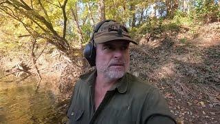 Crystal Clear River : Metal Detecting