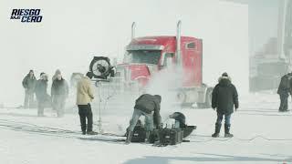 Detrás de Cámaras RIESGO BAJO CERO (The Ice Road) con Liam Neeson y Laurence Fishburne ¡Ya en cines!