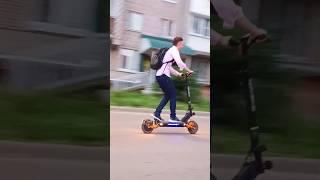 40 km/h на Kugoo G2 Pro MAX. Электросамокат 2024 года.