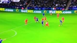 Tiki Taka Leicester City ( Riyad Mahrez N'golo Kanté Danny Drinkwater Shinji Okazaki  Vardy )