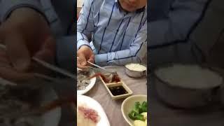 Eating raw squid