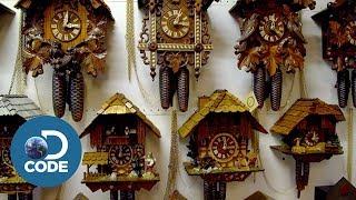 How Are Traditional German Cuckoo Clocks Made? | How Do They Do It?