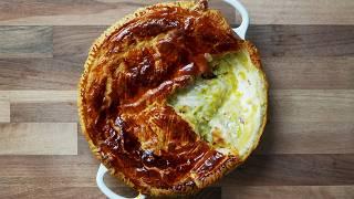 Chicken and Leek Pie with Coconut Cream – A Classic Comfort Dish with a Twist