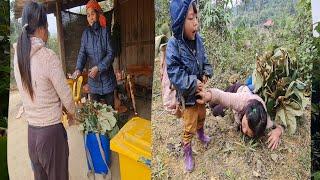 Mother and daughter bring pigweed to sell #youtube