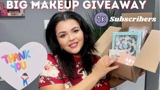 BIG MAKEUP GIVEAWAY | 1K SUBSCRIBER  GIVEAWAY