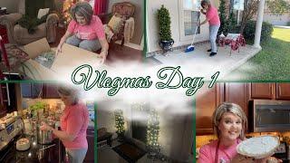 VLOGMAS DAY 1 | Collaboration |  CHRISTMAS PORCH DECOR, & Carmel pie! ! #mypoetree #vlogmas