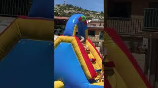 Impresionante piscina  y actividades con hinchables  Camping Serra de Prades - Vilanova de Prades