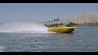 Lake Havasu powerboat action.