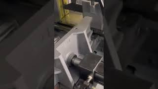 CNC 고속 밴드쏘 PDS330A 대용량 감속기 장착으로 일반 밴드쏘에 비하여절단속도가 빠르고 튼트한 고속 CNC밴드쏘 (주)팔도기계