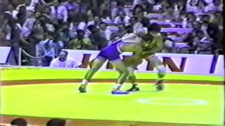 1990 Senior World Championships: 68 kg Bronze Kosei Akaishi (JPN) vs. Jesus Rodriguez Garzon (CUB)