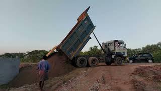 TATA SIGNA 2823.K || Heavy-duty tipper truck || #tata #tatamotors #tipper #truck #shortvideo