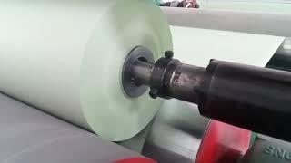 Jumbo roll rewinding machine high speed