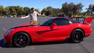 The 2008 Dodge Viper ACR Was a Crazy, Hardcore, Track Car