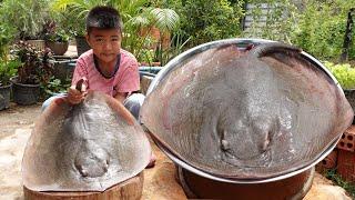 '' Big stingray '' Yummy stingray cooking with unique style - Chef Seyhak
