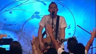 Danny Diaz - Nuestro Dios (Our God - Chris Tomlin) Español - Música Cristiana