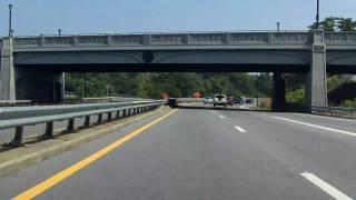 Scajaquada Expressway (NY 198) eastbound