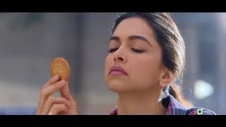 गुड डे: गुड डे के लिए अधिक मुस्कुराएं | Britannia Good Day Cashew Cookies | Britannia SnackInc.