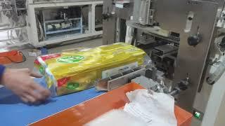 Semi automatic small toilet roll paper bundle packing machine