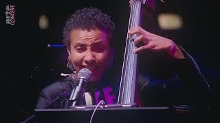 Esperanza Spalding - Midnight in Carlotta's Hair (Wayne Shorter)