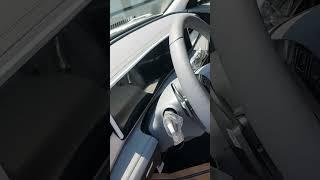 더뉴토레스 블랙에디션모델 실내색상(라이트 그레이인테리어)