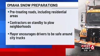 City of Omaha pre-treating roads in anticipation of snow storm Saturday