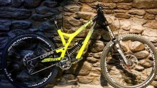 Exclusive Ride - Commencal Supreme V4 | Dirt TV | Dirt TV