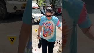 Zareen Khan spotted at gym in Khar