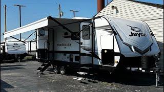 Lightweight / Compact Travel Trailers: Part 3 - 2022 Jayco Jay Feather & Micro Lineup