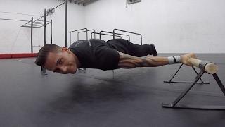 Osvaldo Lugones - Insane Workout at Thenx Studio