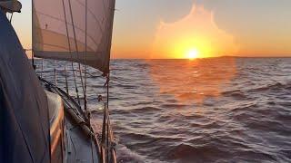 ASMR : 7 hours of sailing - Unedited - No music : raw sailing footage - peaceful relaxing atmosphere