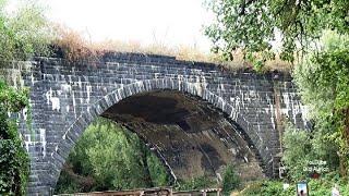 Die Hindenburgbrücke war eine Eisenbahnbrücke über den Rhein zwischen Rüdesheim am Rhein und Bingen