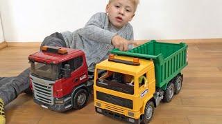 Bruder Toy Trucks old and new! Classic DUMPER TRUCKS - BRUDER Construction - Baustelle mit Jack Jack