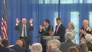 Former Governor Jim Edgar honored with dedication at the Illinois State Library