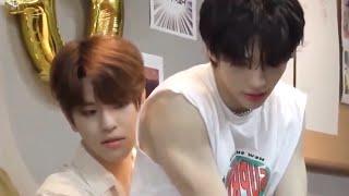 Seungmin and Hyunjin flirting for 10 minutes straight