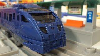 【Spielzeugeisenbahn】S-17 JR Kyushu Sonic 883 Auspacken und Laufen 00008+de