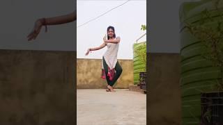 Ami je tomar #amijetomar #bhoolbhulaiyaa3 #odissi #youtubeshorts #dance