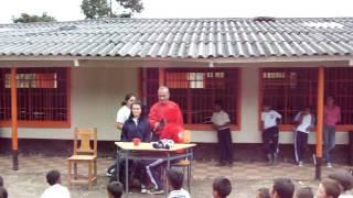 institucion educativa Rural el concilio  teatro caperucita roja a la moderna